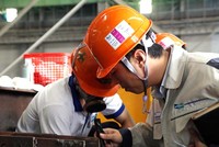 PMI tháng 11 của ngành Kl994 nhà cái bóng đá world cup yếu đi